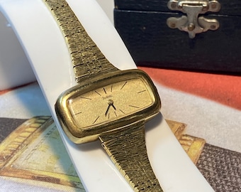 Vintage 1970s Zodiac Damenuhr, Armbanduhr gold galvanisiert, Swiss Made