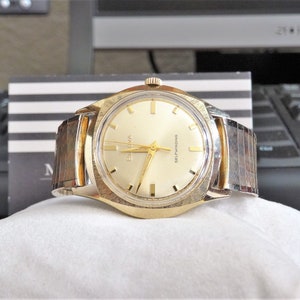 Vintage 1966 Bulova .0015 Gold Electroplate Bezel Men&#39;s Watch w/ 14K R.G.P. Band!