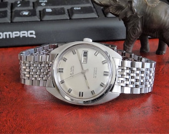 Vintage Rare Le Val Day/Date Automatic 25-Jewels Swiss Men&#39;s Watch w/ 19mm St. Steel Band!