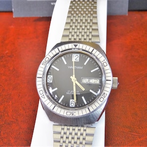 Vtg 1970s Waltham Automatic Day/Date 17-J Men&#39;s Watch w/ 21mm St. Steel Band!