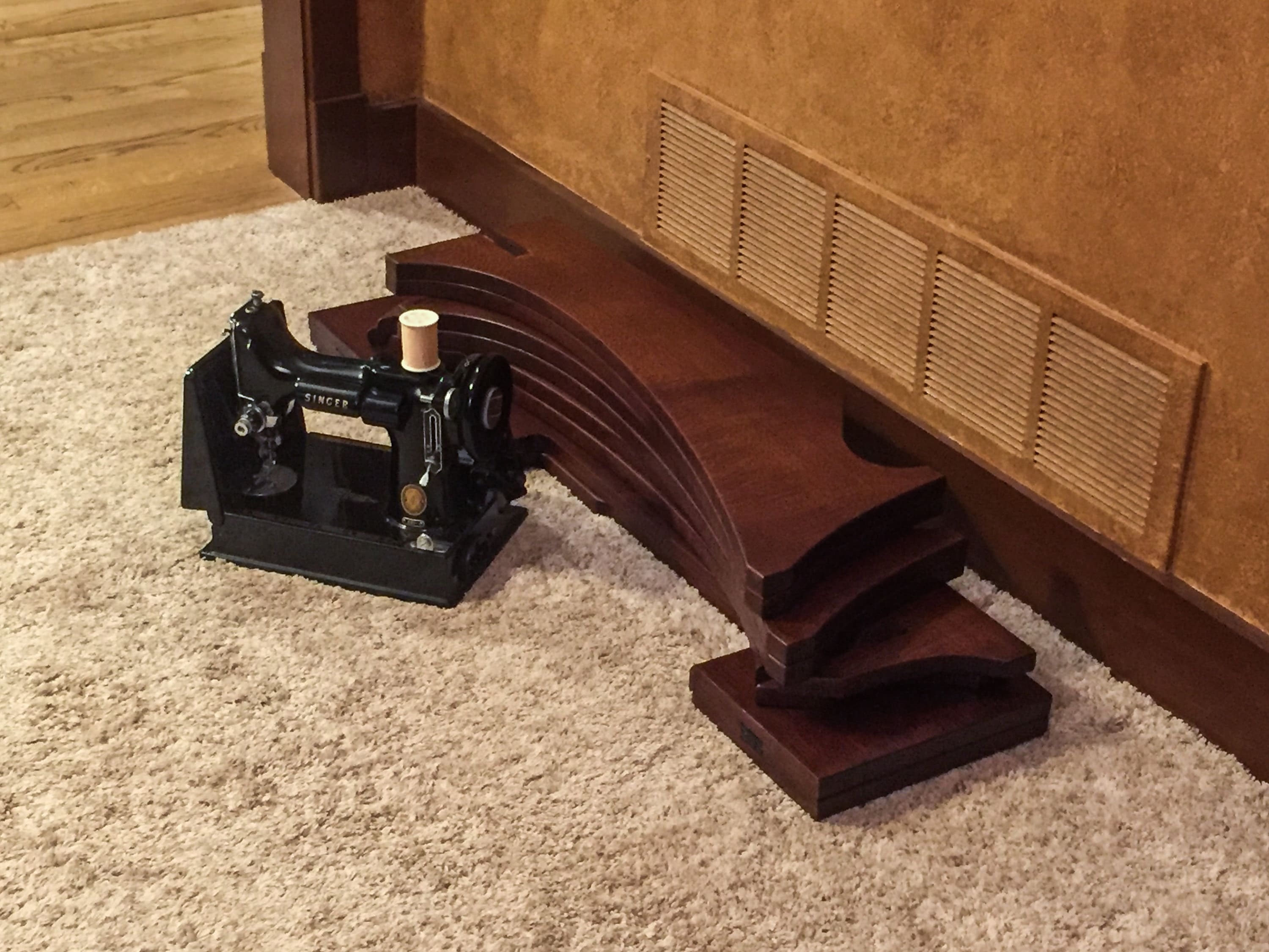 Woodworking Plans Arts & Crafts Style Knockdown Keyhole Featherweight