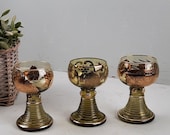 Set van 3 Antiek Kristal Roemers met goud opdruk en holle stam