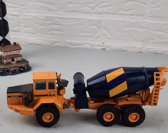 Volvo A35C Articulated Concrete Mixer _ Joal Diecast 1:50