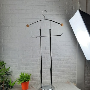 Vintage Dressboy chrome retro