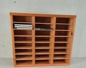 Vintage CD rack voor 96 cd's in bruin