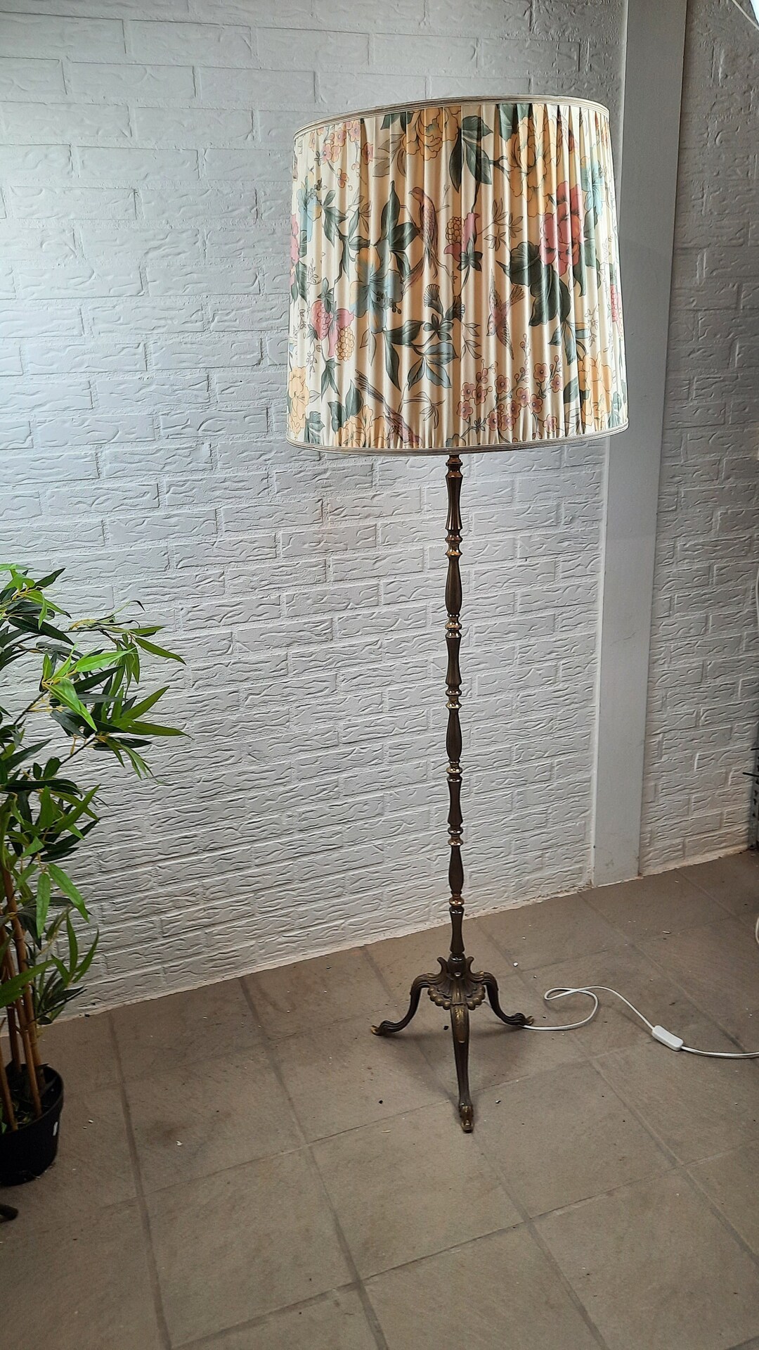 Hollywood Regency Classic Floor Lamp With Floral Shade and Brass Base ...