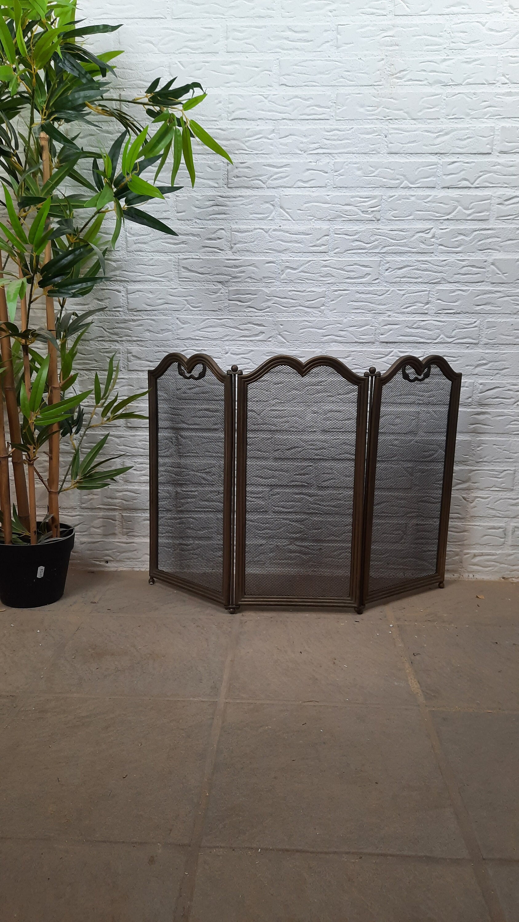 Paravent Ancien Pour Cheminée En Cuivre, Poignée Et Pieds En Laiton – Déco Vintage