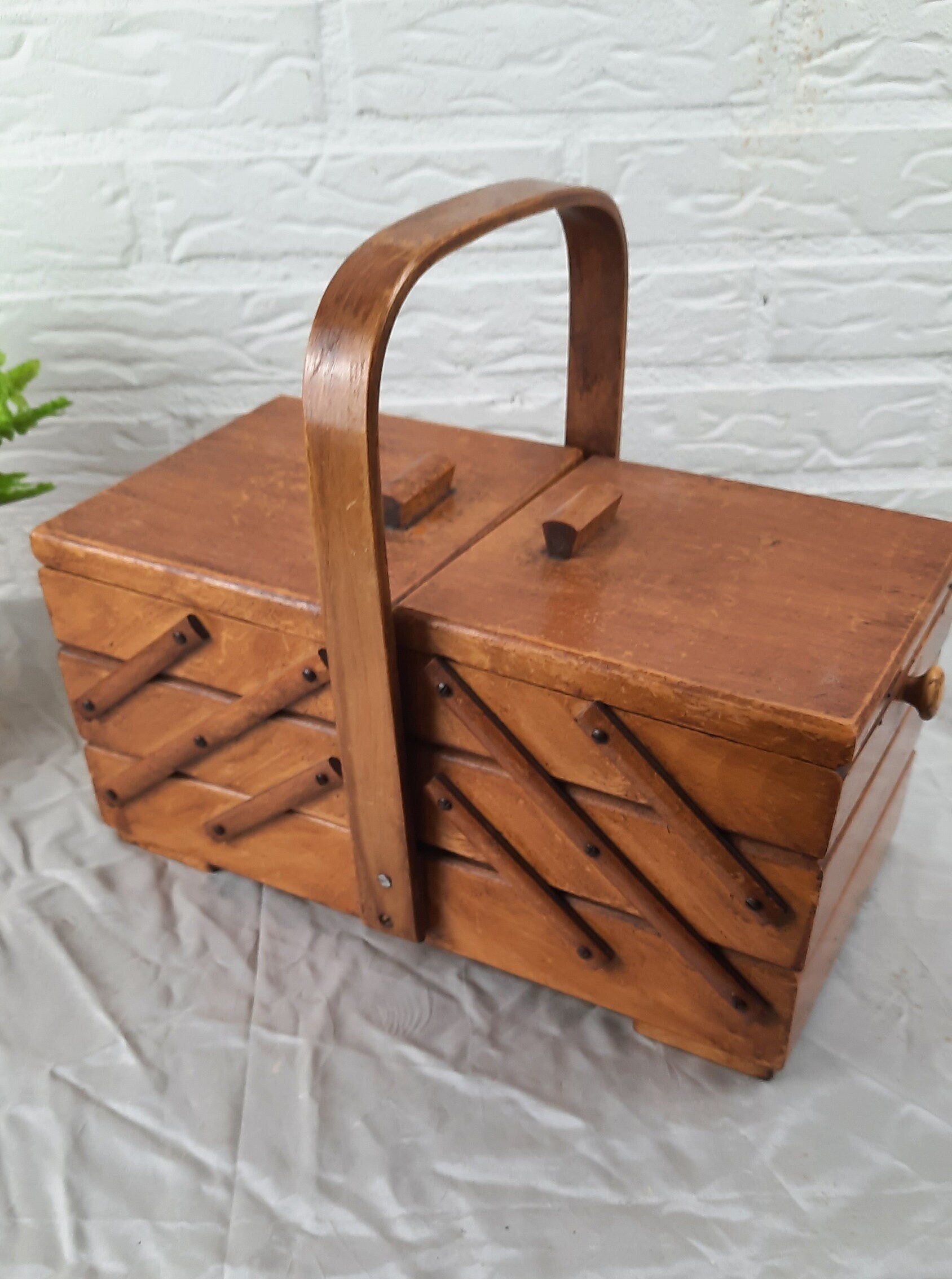 vintage &antiques　国鉄時代の荷物棚？ Vintage Sewing Box From the 1950s - Etsy