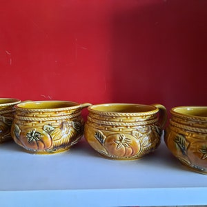 4 pcs. VTG Royal Sealy design soup bowls made in Japan