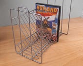 1 van 4 Funky vintage silver color metal DVD holder - rack, storage, desktop, container, display, 1990s, 90s, music, space for 16 DVDs!