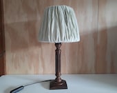 Mid-Century tafellamp hout met plooikap