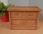 vintage Sieradenkast manou wicker '70