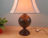 Houten Globe Tafellamp met kap uit de jaren'60 vintage