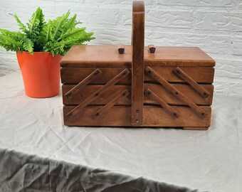 Vintage Sewing Box From the 1950s - Etsy