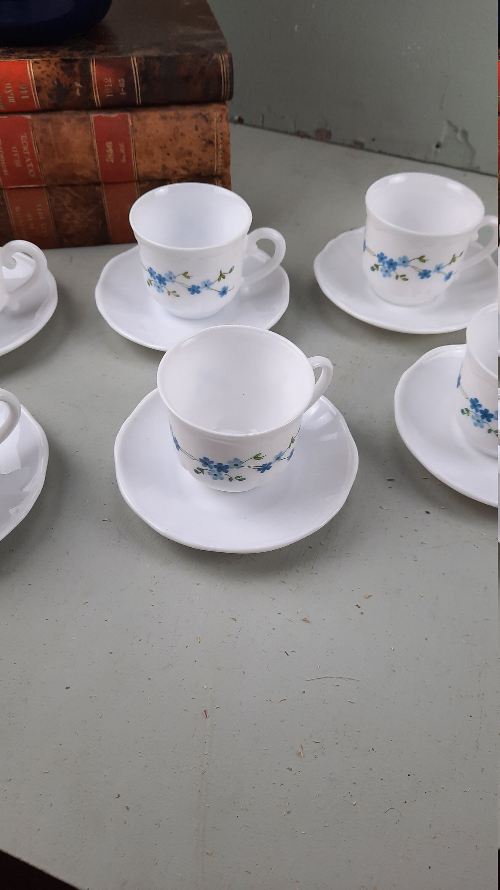 Service à Café Arcopal Veronica - 6 Tasses Et Soucoupes - Vintage Blanc