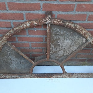 Large old hollands stable window cast iron image 1