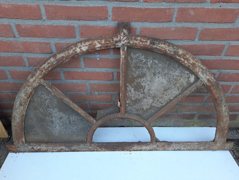 Large old hollands stable window cast iron image 1