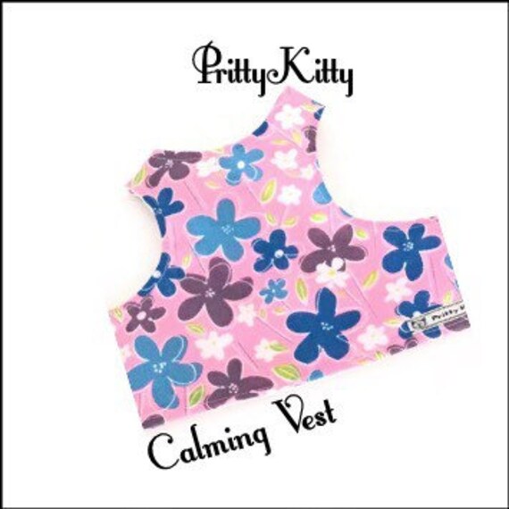 Calming vest for cats suffering with stress aggression or unwanted behaviour Extra soft shirt for all day