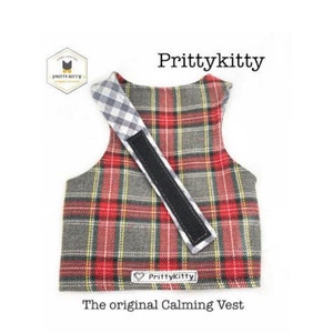 Calming vest for cats suffering with stress aggression or unwanted behaviour Extra soft shirt for all day