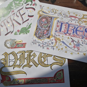 YIKES Illuminated Kalligraphie Digitaldrucke