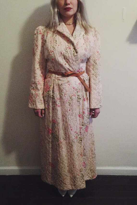 Vintage Floral Print Quilted Robe