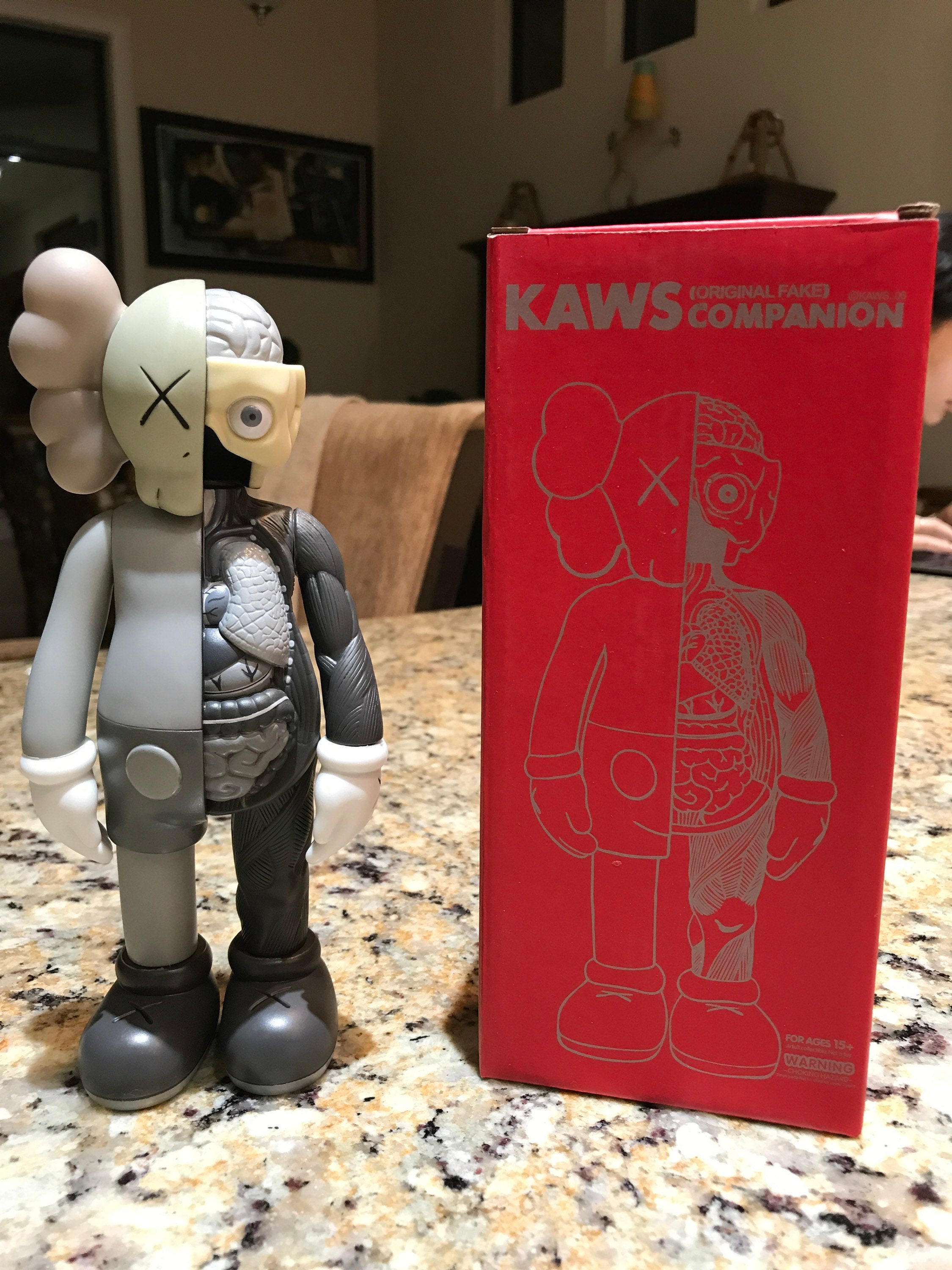 KAWS カウズ オリジナルフェイク クッション ORIGINAL FAKE