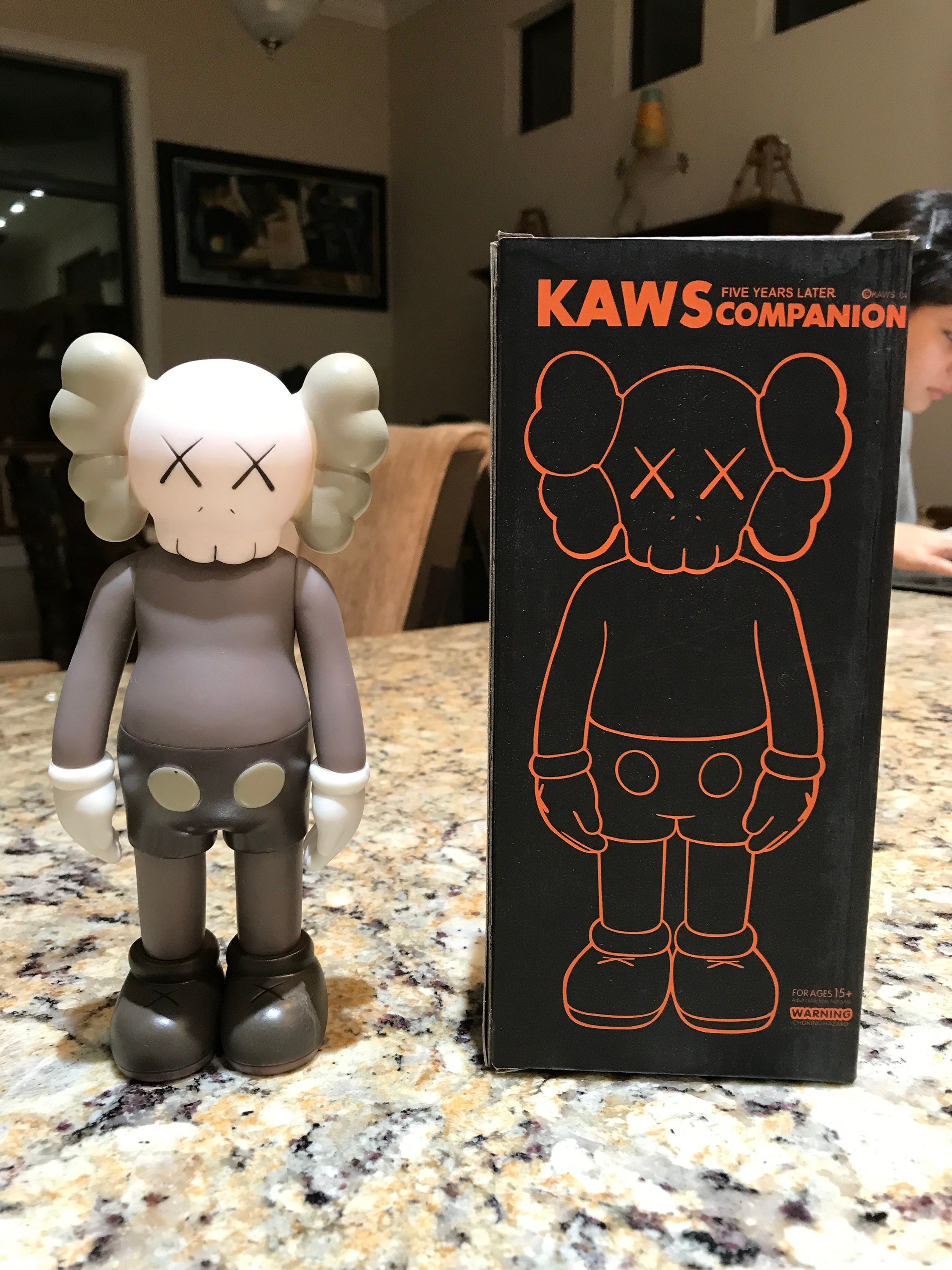 KAWS companion日曜日限定特価 | statusradio.gr