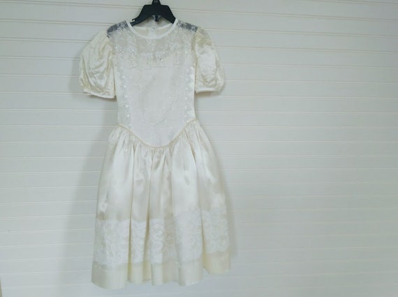 Vintage Girl dress, Satin Ivory dress with lace a… - image 2