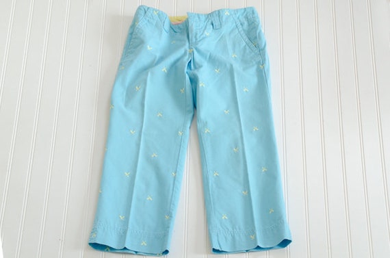 Vintage Y2K Lilly Pulitzer Blue capris - image 1