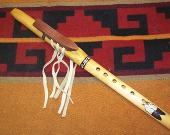 Native American style flute in the key of high C sharp at 432 hz Michael Longrider