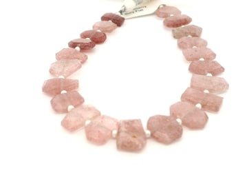 Fio de contas facetadas de quartzo vermelho morango – 12–18 mm, pedras preciosas rosa em formato livre – 21 contas por fio para confecção de joias