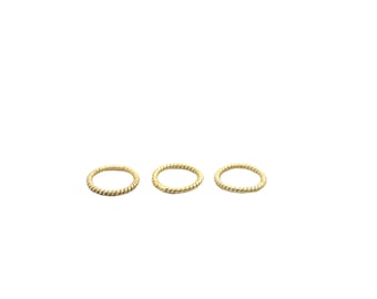 Closed Twisted Rings /Decorative Rings in 3 Colors- Gold, Silver Plated and Gunmetal Plated. Available in 4 Size: 6,8,10,12mm