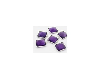 Anel quadrado com ametista natural (15 mm) e moldura única - banhado a ouro sobre prata de lei 925 - 1 peça