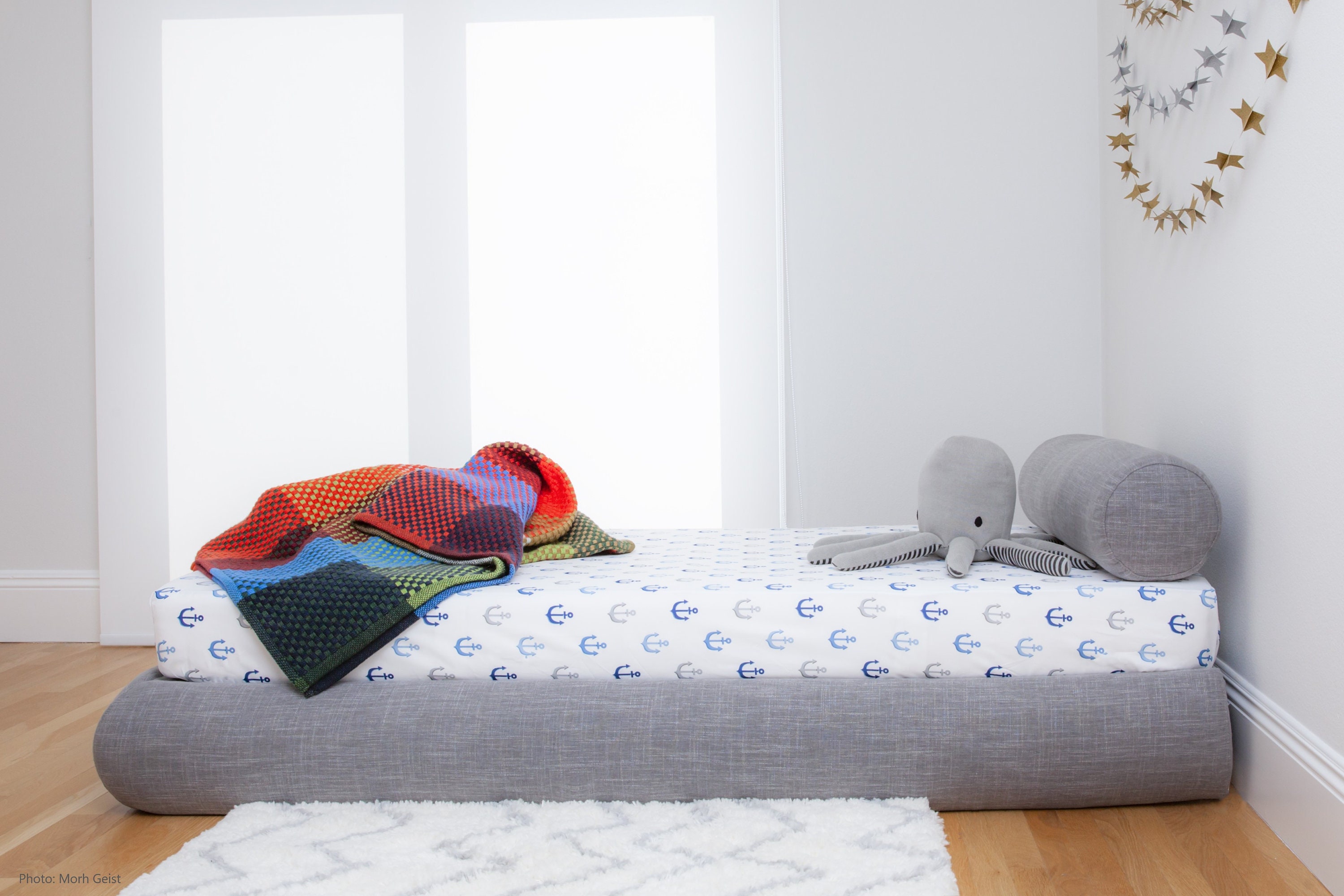 modern toddler bed