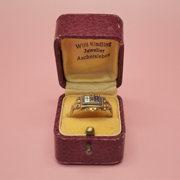 Vintage Burgundy Ring Box Lined with Yellow Satin and Velvet / Art Deco Ring Presentation Box