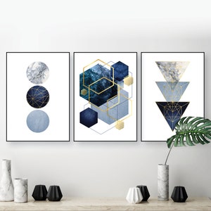 Ensemble de 3 impressions géométriques abstraites téléchargeables, ensemble d&#39;art mural imprimable, triptyque en décoration murale or bleu marine, art numérique tendance maintenant
