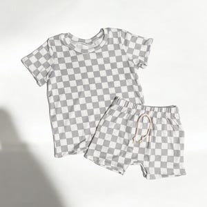 Grey Kids Checkered outfit, baby shorts, toddler boy shorts, kids shorts, checkered outfit, checkered tshirt