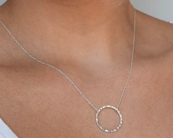 Silver Circle Necklace - Infinity Necklace - Textured silver Necklace