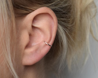 Ear Cuff - Silver Ear Cuff - Ear Wrap - Hammered Ear Cuff - Conch Cuff - Adjustable Ear Cuff - Fake Conch Ring - Delicate Ear Cuff