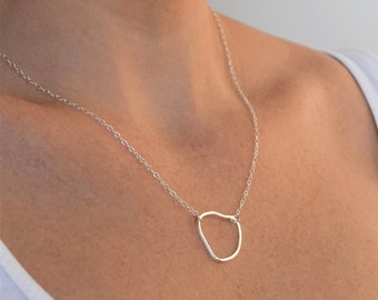 Organic Shape Silver Necklace - Infinity Necklace - Puddle Necklace