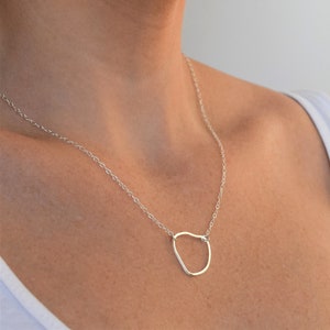 Organic Shape Silver Necklace - Infinity Necklace - Puddle Necklace