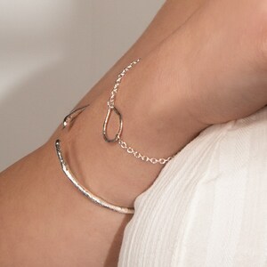 Silver Teardrop Bracelet Adjustable Fit Stacking bracelet Hammered Finish Recycled Silver Dainty Chain Bracelet image 3