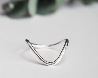 Silke Deep V Ring - Recycled Silver - Molten Finish - Chevron Ring - Sustainable