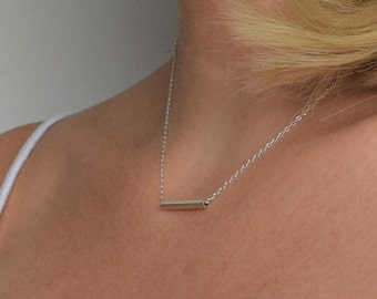 Collier de barre d'argent - Collier de tube d'argent - Collier minimaliste - Collier de superposition