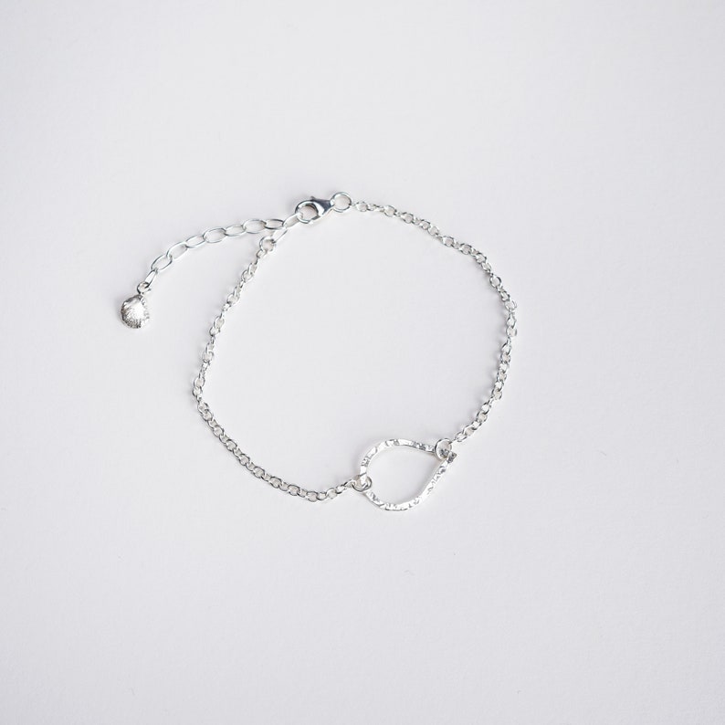 Silver Teardrop Bracelet Adjustable Fit Stacking bracelet Hammered Finish Recycled Silver Dainty Chain Bracelet image 2