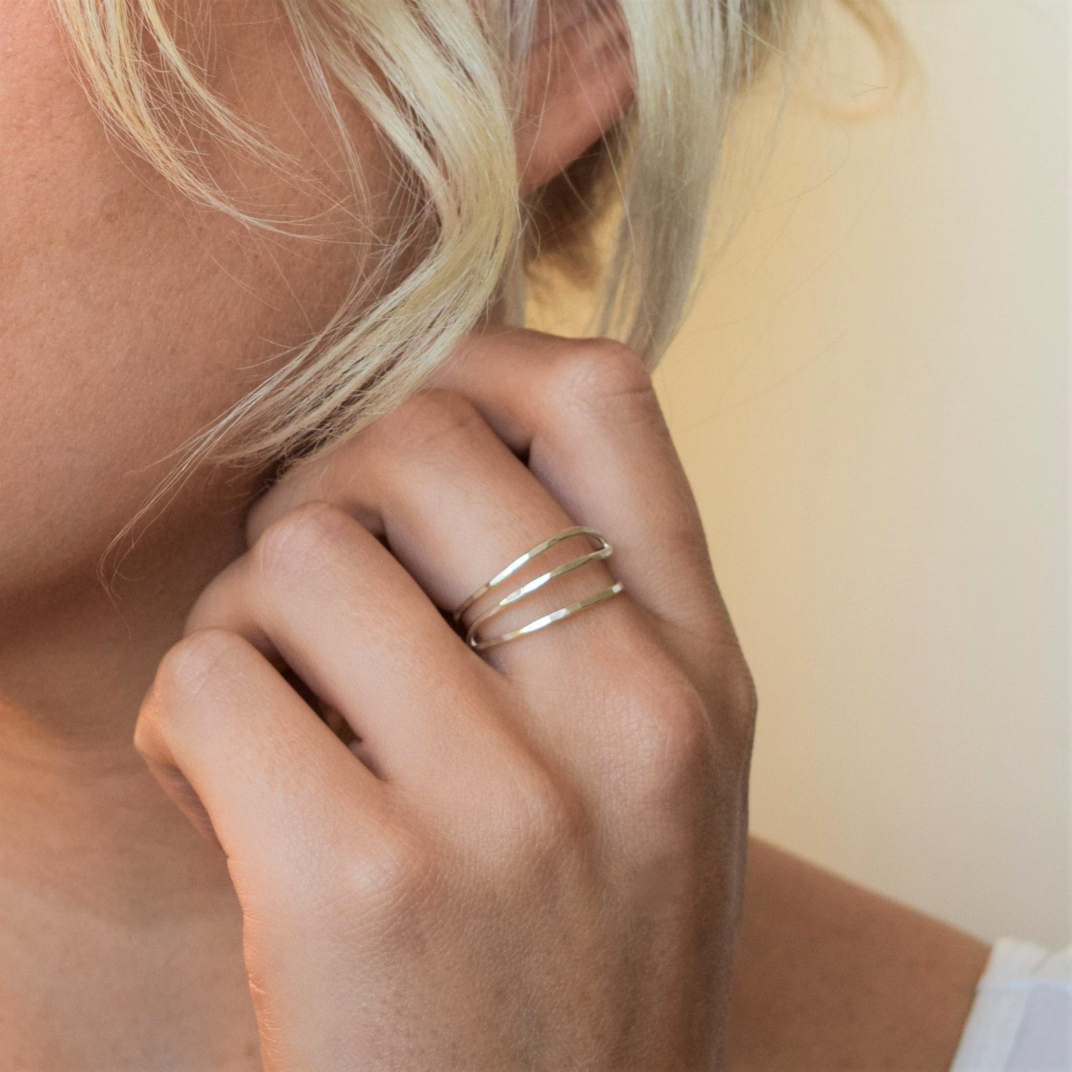Silver Wave Ring - Hammered Curvy Ring