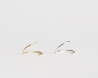 Small Continuous Hoop Earring - Sleeper Hoop - Solid gold Hoop Earring - Cartilage Hoop Earring - Recycled silver and gold