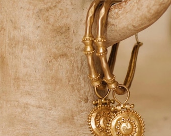 Nueva colección, Pendientes de aro grandes, THE KAVANI HOOPS, Pendientes de latón, Pendientes llamativos, Joyas atemporales, Pendientes bohemios