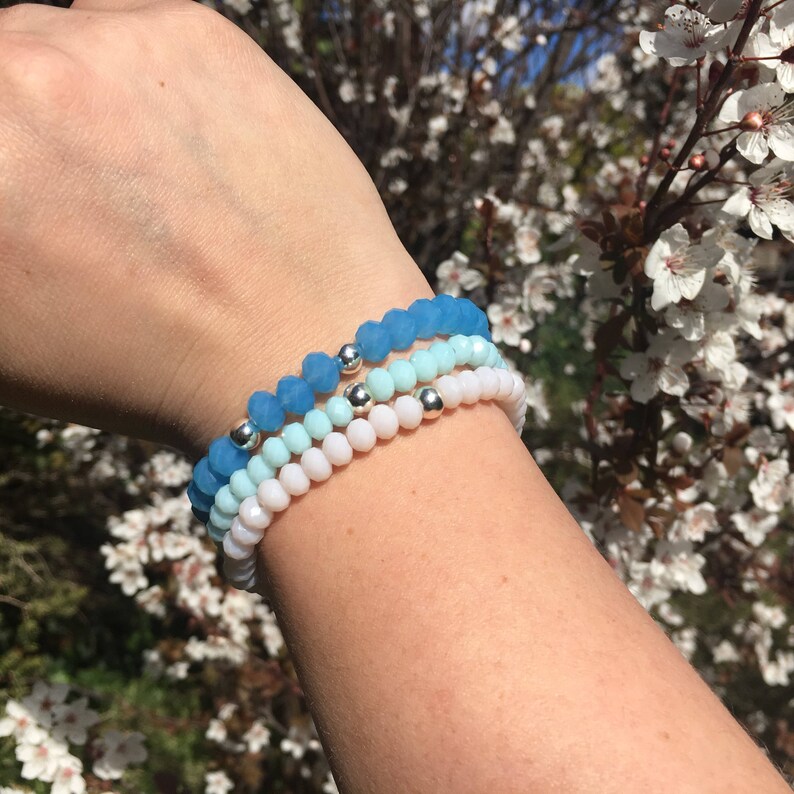 Beaded Bracelet Stack great pastel colours \u2022Blue \u2022Pink \u2022White \u2022Red \u2022Howlite