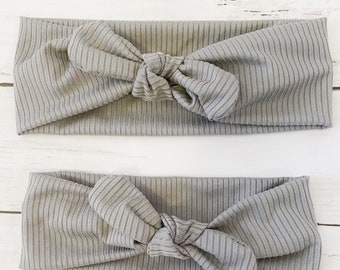 Mommy and Me Headbands Gray, Mommy and Me Bow headband, Gray ribbed Headband Set, Matching Headbands Mom and Baby, Gift New Mom